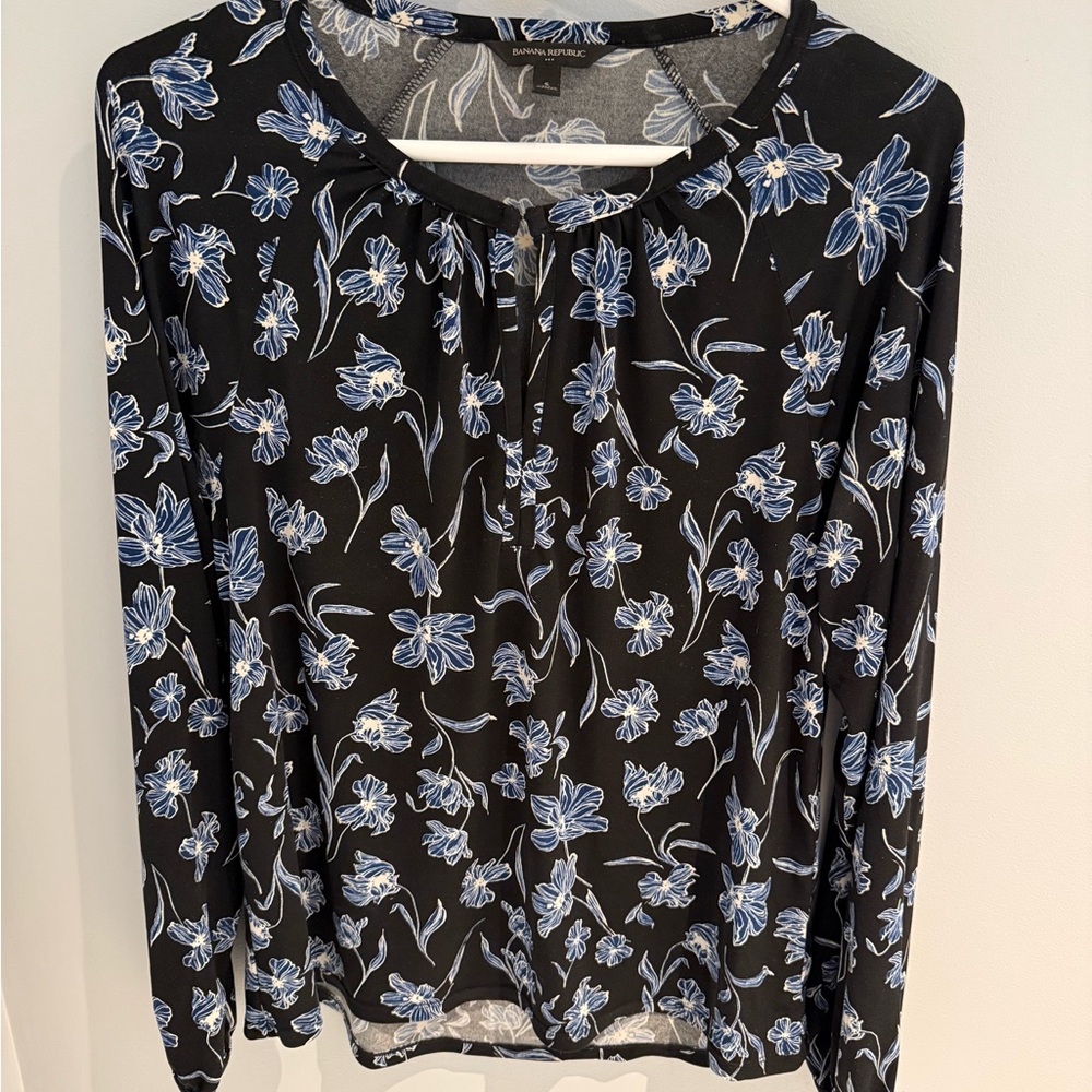Banana Republic Black and Blue Relaxed Blouse